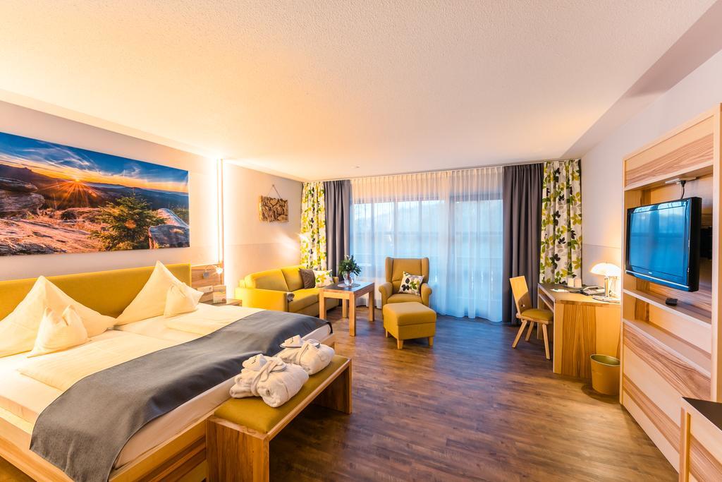 Wellness- Und Wohlfuehlhotel Waldeck Боденмайс Экстерьер фото